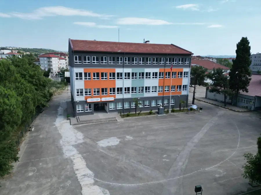 Endüstri Meslek Lisesi — görsel 1