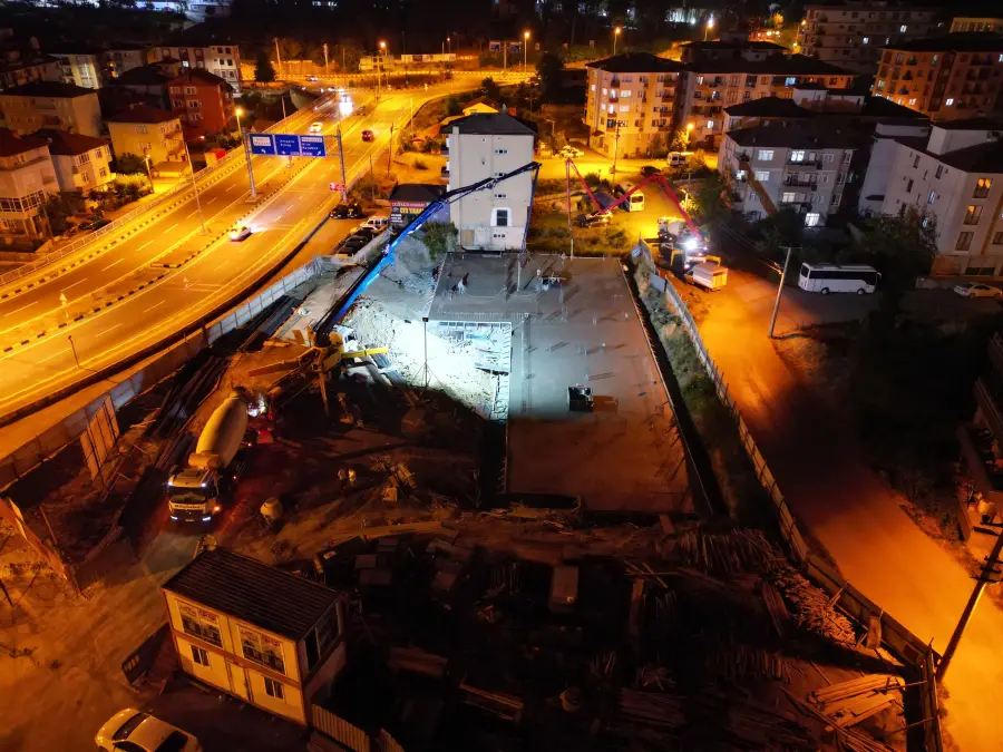 Akkaya İnşaat Gece Temel Atma — görsel 1