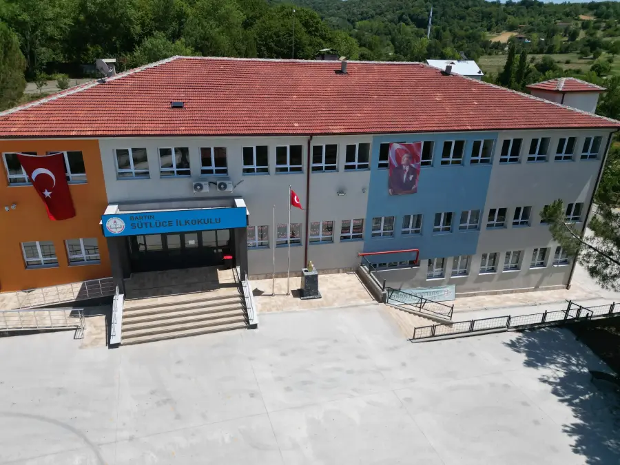 Sütlüce İlkokulu — görsel 2