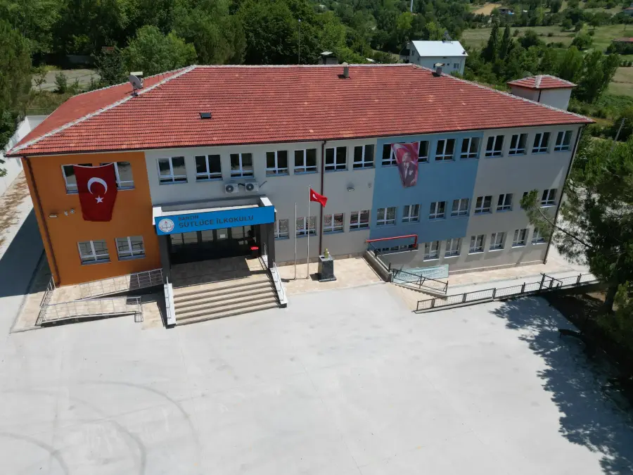 Sütlüce İlkokulu — görsel 3